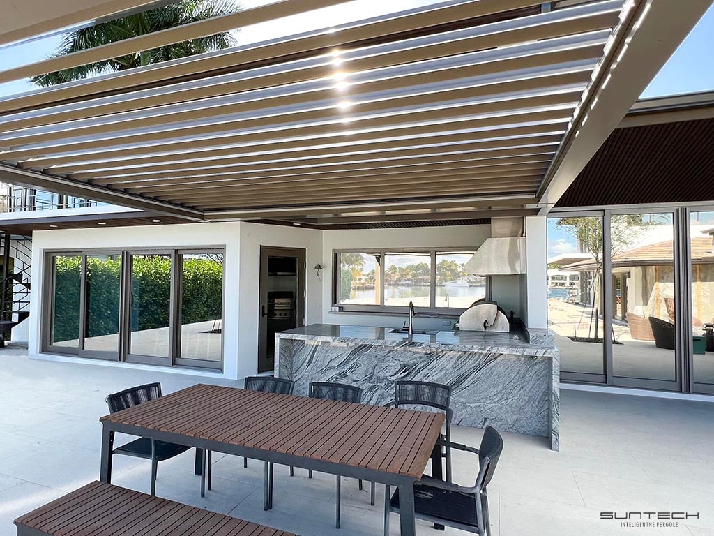 pergola, pergole, zadaszenie tarasu, pergole ogrodowe warszawa, pergola ogrodowa, pergola na taras, zabudowa tarasu, pergola warszawa, pergola tarasowa, taras zadaszenie, pergole suntech, suntech, bioklimatyczna pergola ogrodowa, PERGOLE TARASOWE