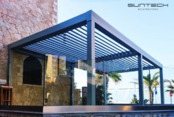 pergola, pergole, zadaszenie tarasu, pergole ogrodowe warszawa, pergola ogrodowa, pergola na taras, zabudowa tarasu, pergola warszawa, pergola tarasowa, taras zadaszenie, pergole suntech, suntech, bioklimatyczna pergola ogrodowa