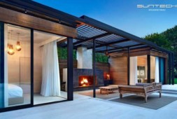 Pergola segmentowa na tarasie