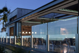 pergola, pergole, zadaszenie tarasu, wind breaker, pergole ogrodowe warszawa, pergola ogrodowa, pergola na taras, zabudowa tarasu, pergola warszawa, pergola tarasowa, taras zadaszenie, pergole suntech, suntech, bioklimatyczna pergola ogrodowa